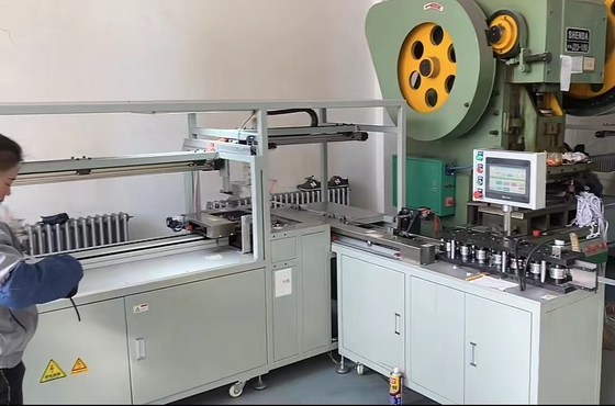 Otomatis Pemotongan Dan Bending Filter Udara Frame Membuat Mesin Memastikan Efisiensi