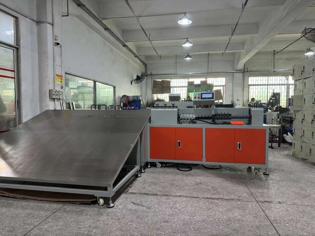 High Precision Nylon Mesh Filter Inner Support Frame Forming Machine Operasi sederhana