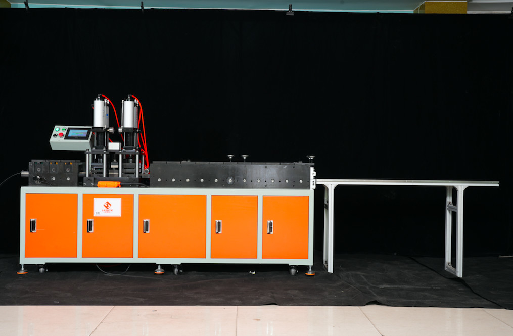 Sistem Kontrol Omron Filter Udara Frame Membuat Mesin Presisi Tinggi Dan Produksi